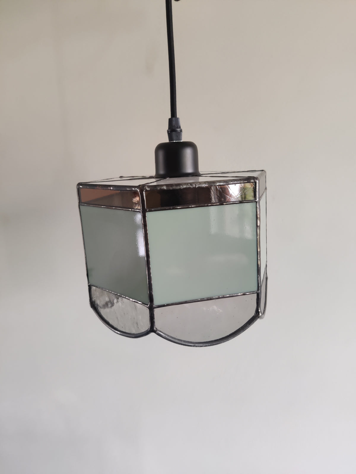 Tiffany lamp - modern olive